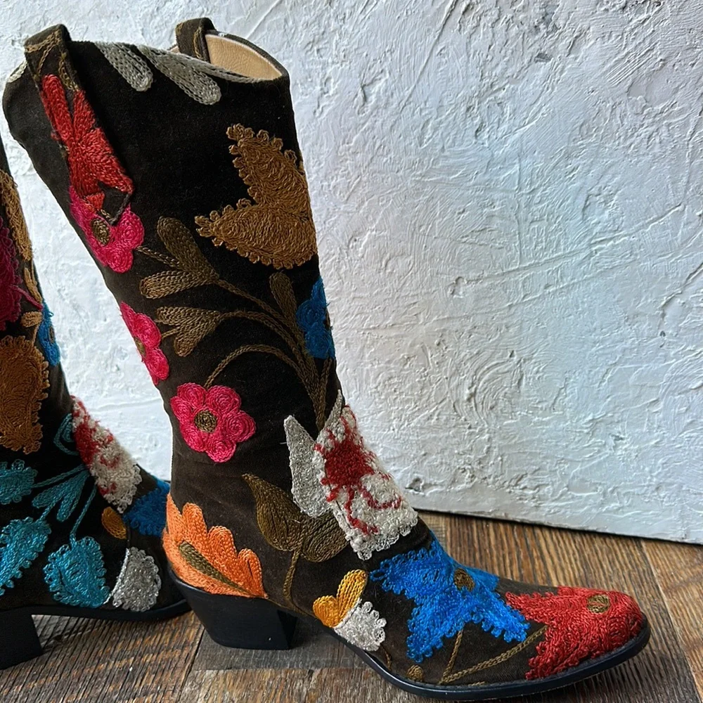 COPY - Velvet Road Embroidered Western Boot - Picture 4 of 4